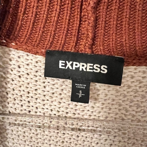 EXPRESS sweater - Picture 7 of 7
